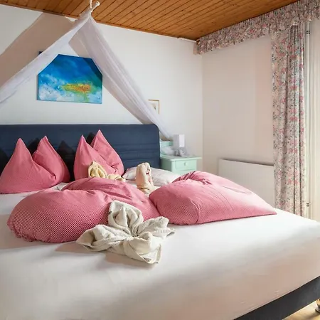 Naturkraeuterhaus Eder 아파트 *